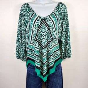 HEARTSOUL Light and Flowey Hankerchief Style Top